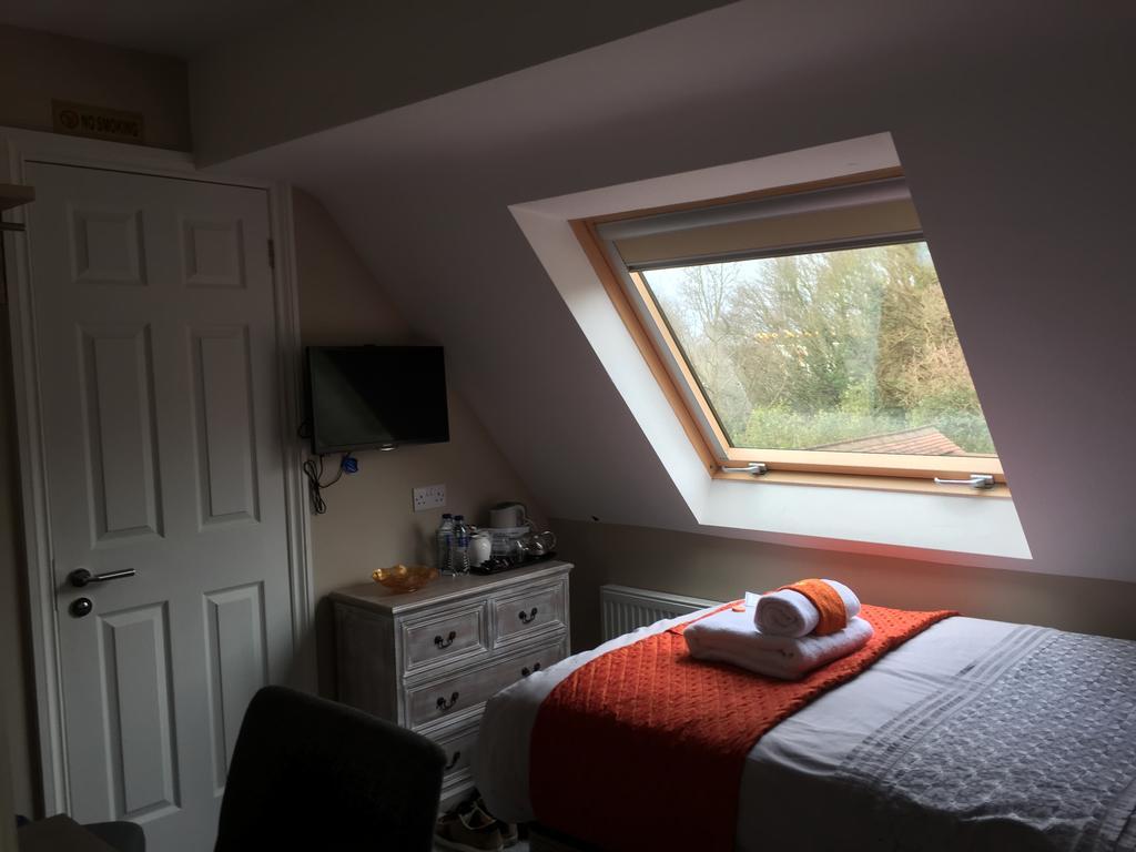 Grimscote Manor Hotel 3*
