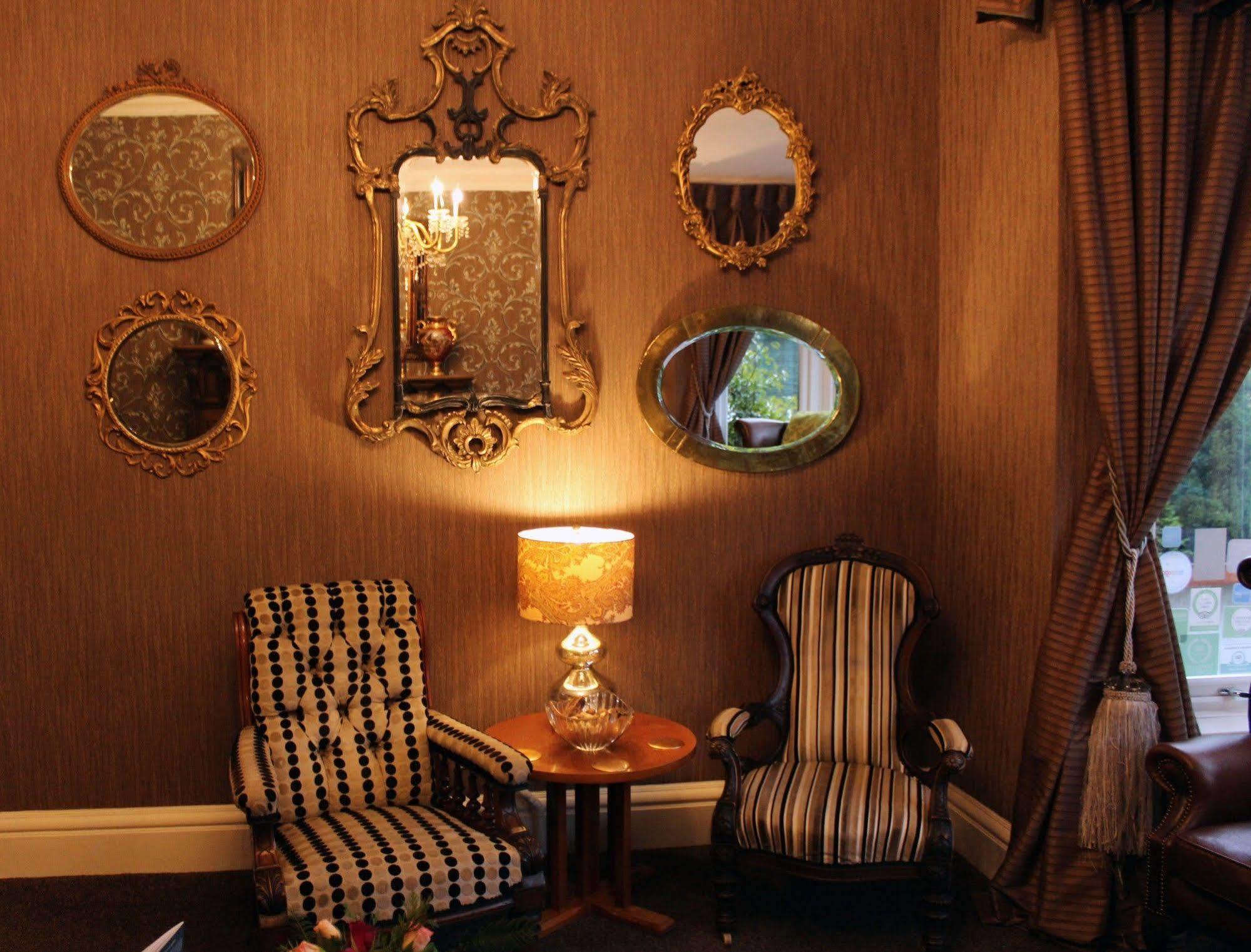 Grimscote Manor 3*