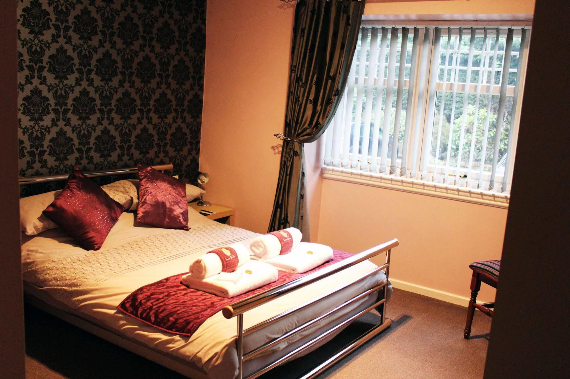 Grimscote Manor Hotel